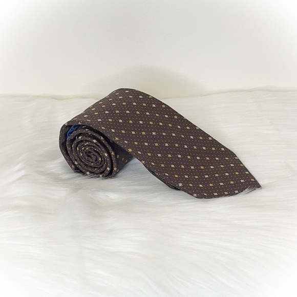 😎Executive Collection by Tom James Brown Silk Tie😎 - Picture 3 of 10